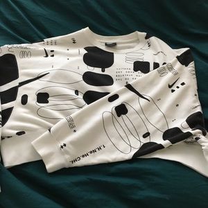 💥NIKE CROP SWEATSHIRT💥